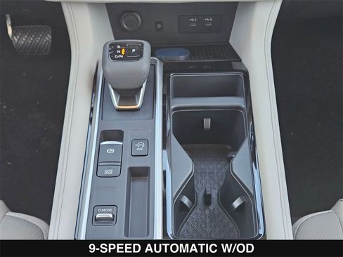 New 2026 Nissan Pathfinder SL image 24