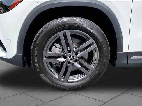 Used 2024 Mercedes-Benz GLA 250 image 11