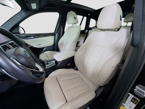 Used 2019 BMW X3 xDrive30i w/ Premium Package image 12
