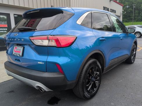 Used 2020 Ford Escape SE AWD/4WD image 8