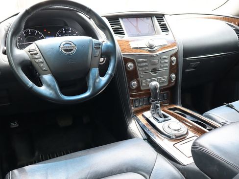 Used 2017 Nissan Armada SV w/ Driver Package RWD image 4