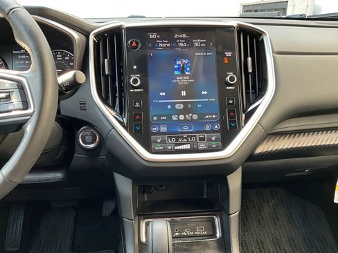 Used 2025 Subaru Ascent Premium image 10