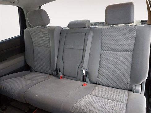 Used 2011 Toyota Tundra 4x4 CrewMax w/ Tow Pkg image 13