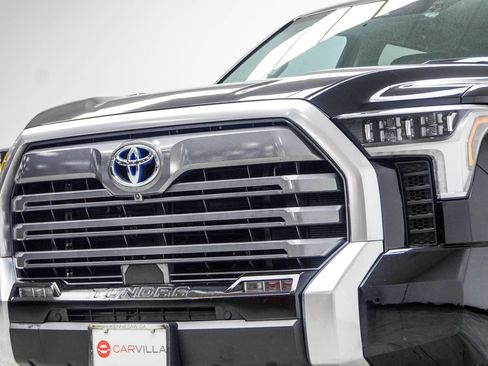 Used 2024 Toyota Tundra Limited AWD/4WD image 2