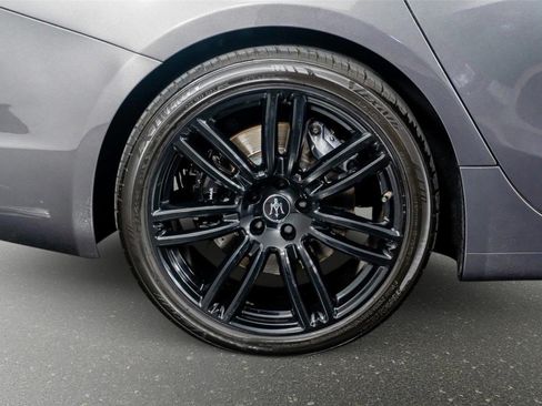 Used 2023 Maserati Ghibli Modena Q4 AWD/4WD image 7