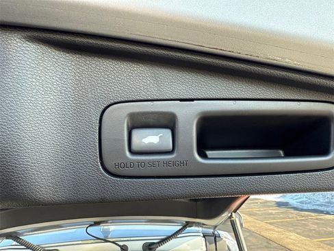Certified 2018 Honda CR-V Touring image 15