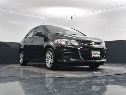 Used 2017 Chevrolet Sonic LS image 37