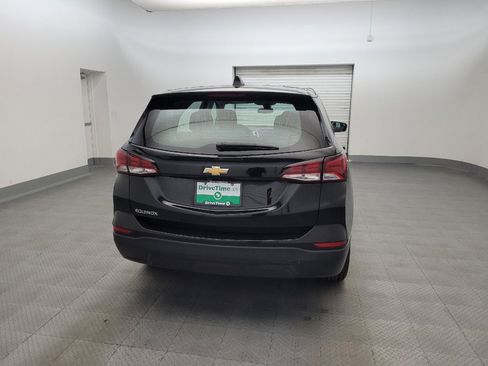 Used 2022 Chevrolet Equinox LS FWD image 7