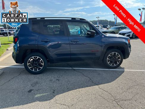 Used 2023 Jeep Renegade Trailhawk AWD/4WD image 6