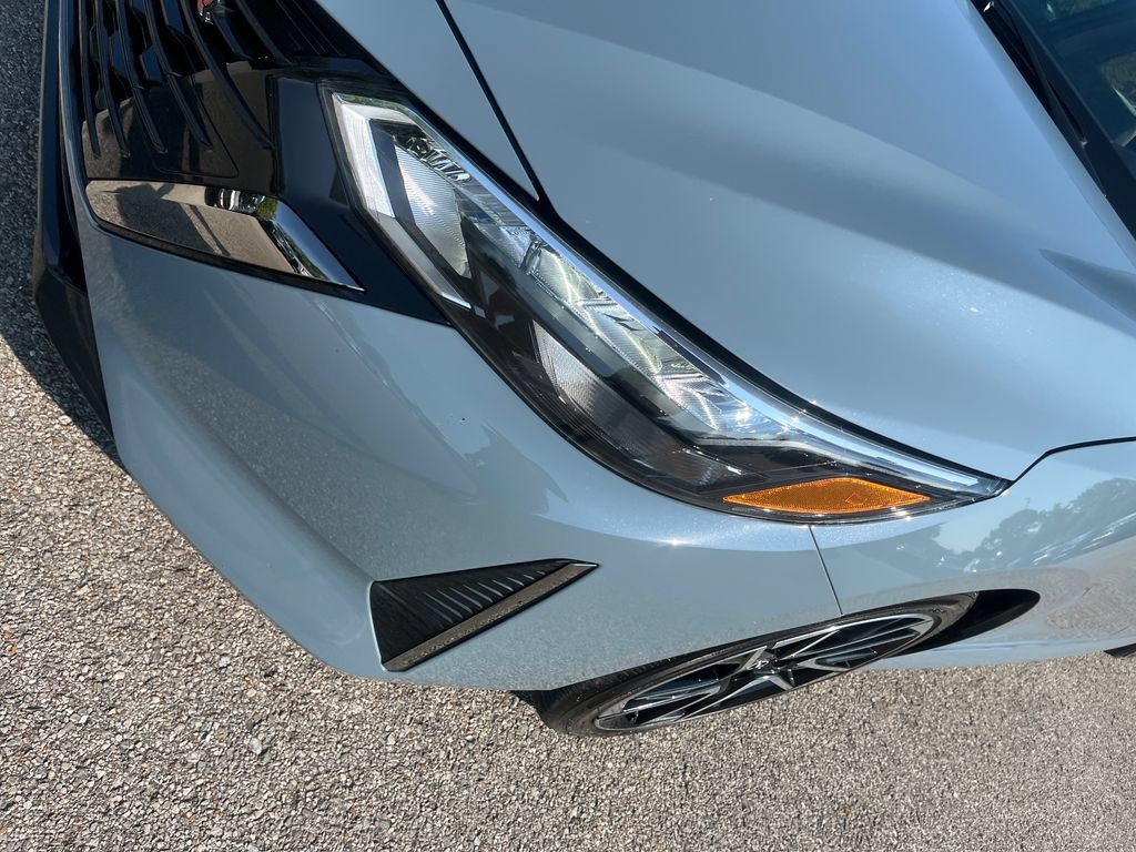 Used 2025 Nissan Sentra SR FWD image 34