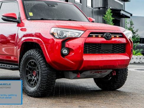 Used 2022 Toyota 4Runner SR5 Premium w/ 4Runner Black Package (TMS) RWD image 7