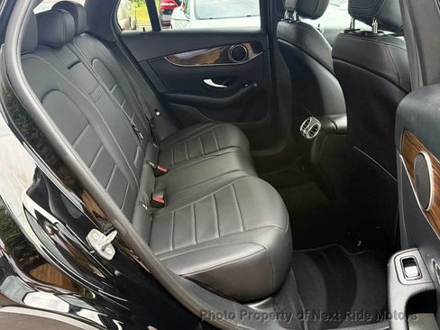 Used 2017 Mercedes-Benz GLC 300 image 10