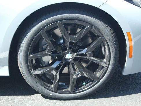 New 2026 BMW 330i xDrive Sedan w/ M Sport Package AWD/4WD image 12