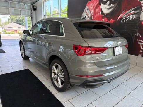 Used 2022 Audi Q3 2.0T Premium AWD/4WD image 3