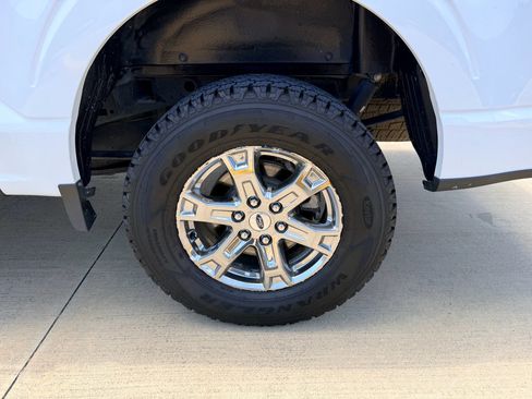 Used 2022 Ford F150 XLT w/ Equipment Group 301A Mid AWD/4WD image 30