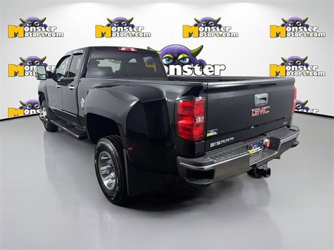 Used 2017 GMC Sierra 3500 SLT image 7