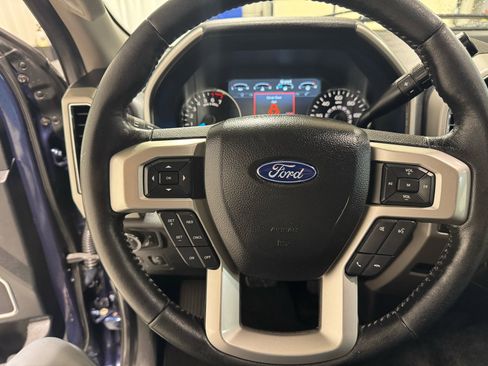 Used 2018 Ford F150 Lariat image 26