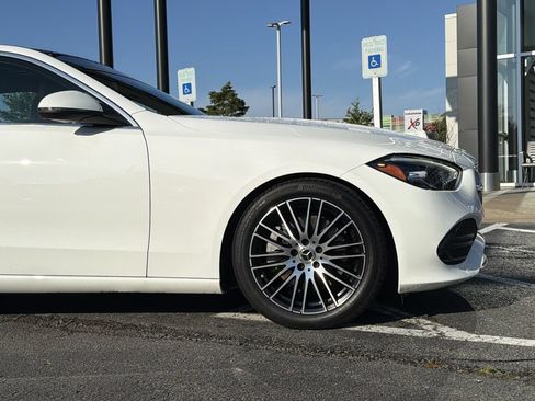 Used 2022 Mercedes-Benz C 300 4MATIC Sedan image 9