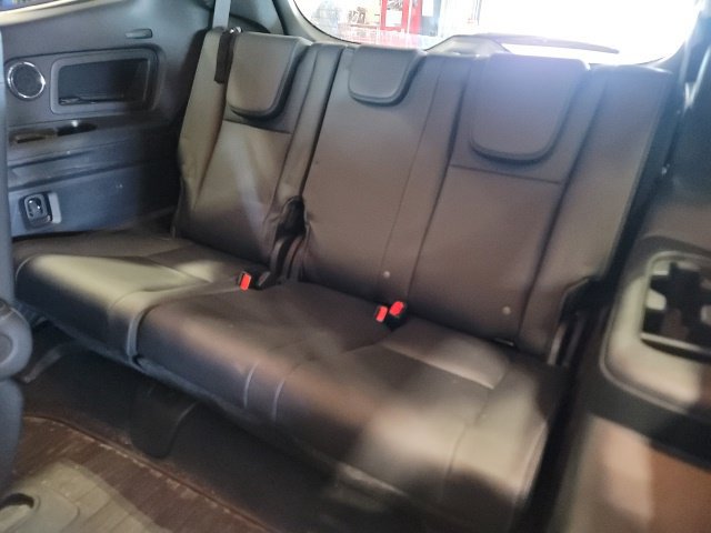 Used 2024 Subaru Ascent Limited w/ Technology Package AWD/4WD image 11