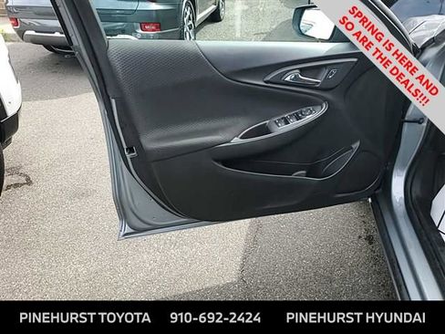 Used 2024 Chevrolet Malibu LT image 5