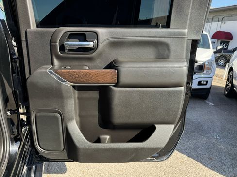 Used 2020 GMC Sierra 3500 Denali w/ Denali Ultimate Package image 21