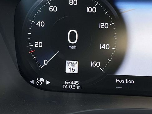 Used 2021 Volvo XC60 T5 Inscription image 16