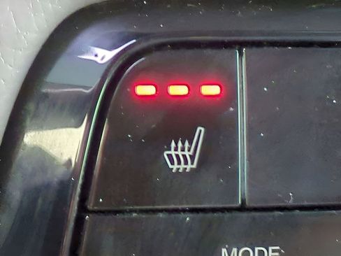 Used 2024 Honda Pilot Touring image 19