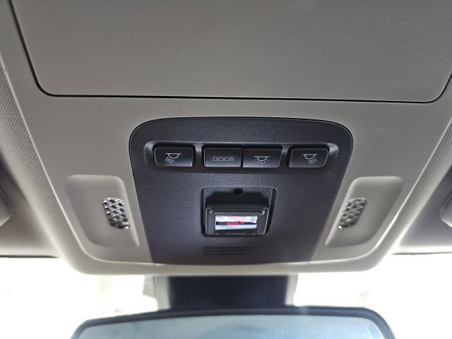 Certified 2023 Toyota Camry XSE FWD image 28