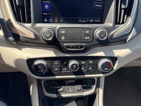 Used 2023 GMC Terrain Denali AWD/4WD image 7