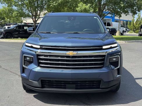 Used 2026 Chevrolet Traverse LT w/ Driver Confidence Package FWD image 27