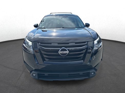 Used 2022 Nissan Pathfinder SL image 8