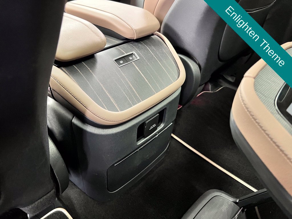 Used 2025 Lincoln Navigator L Black Label AWD/4WD image 16