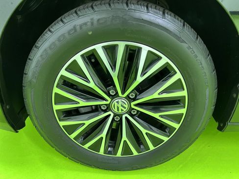 Used 2020 Volkswagen Jetta R-Line FWD image 14