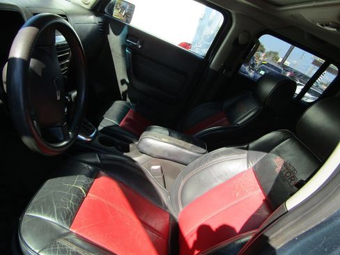 Used 2007 HUMMER H3 w/ Chrome Appearance Package image 8