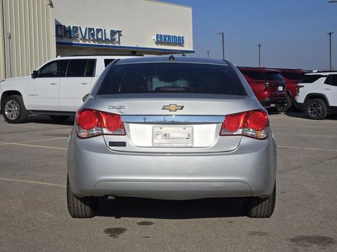 Used 2012 Chevrolet Cruze LS w/ Connectivity Package image 6