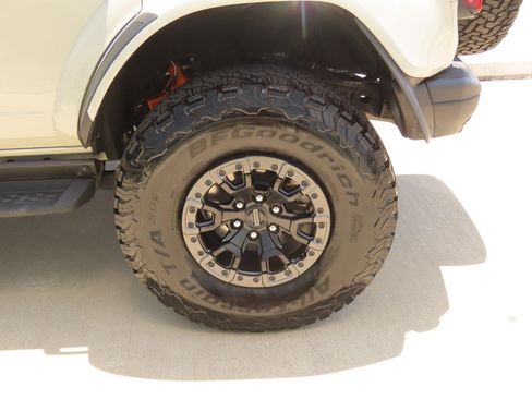 Certified 2025 Ford Bronco Raptor AWD/4WD image 16