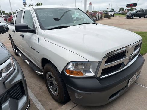 Used 2009 Dodge Ram 1500 Truck SLT RWD image 4