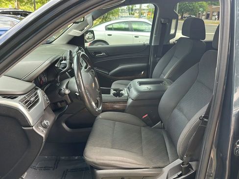 Used 2019 Chevrolet Tahoe LS w/ Enhanced Driver Alert Package RWD image 14