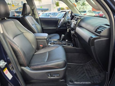 Used 2014 Toyota 4Runner Trail Premium image 10