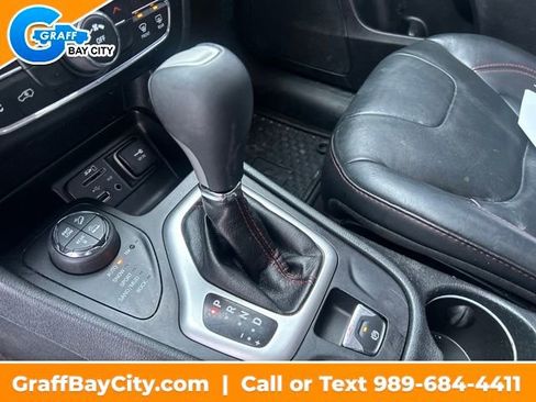 Used 2016 Jeep Cherokee Trailhawk w/ Leather Interior Group image 23