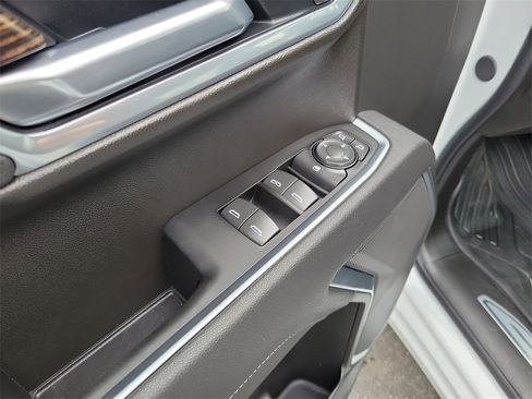Used 2026 GMC Sierra 1500 Elevation image 22