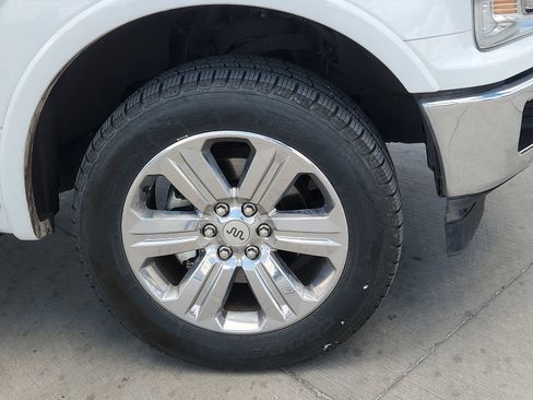 Used 2019 Ford F150 King Ranch w/ Equipment Group 601A Luxury AWD/4WD image 5