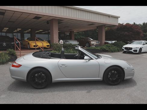 Used 2008 Porsche 911 Carrera RWD image 1