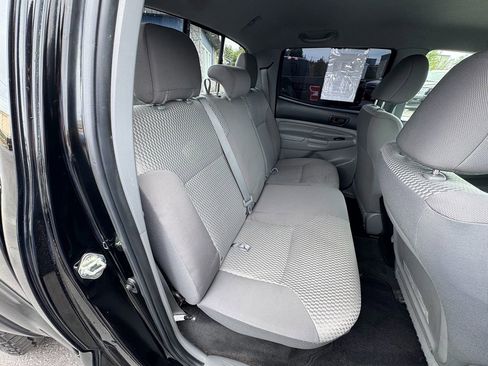 Used 2015 Toyota Tacoma 4x4 Double Cab image 24