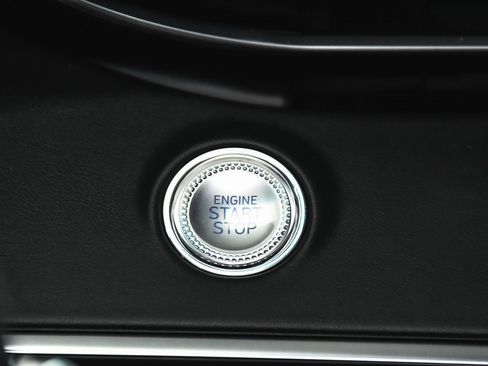 Used 2025 Genesis GV70 2.5T image 29