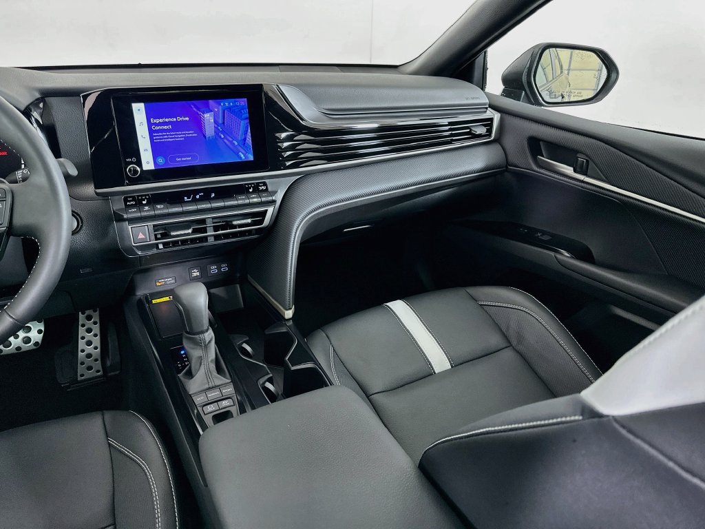 Certified 2026 Toyota Camry SE w/ Convenience Package FWD image 24