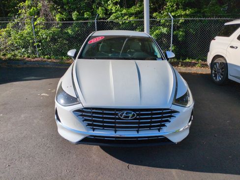 Used 2022 Hyundai Sonata SEL FWD image 2