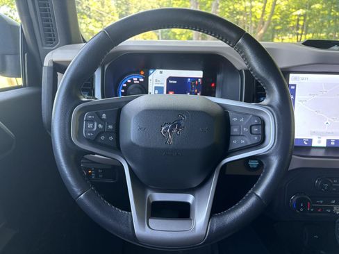Used 2022 Ford Bronco Wildtrak AWD/4WD image 1