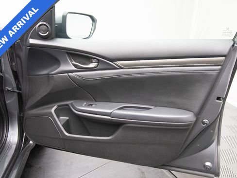Used 2018 Honda Civic EX-L image 19