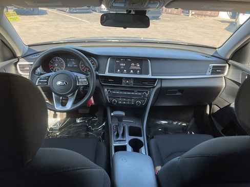 Used 2019 Kia Optima LX FWD image 18